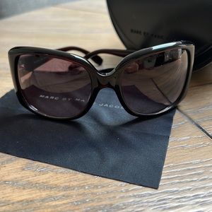 Marc by Marc Jacobs Sunglasses Dark Brown/Black Frame, case, microfiber cloth